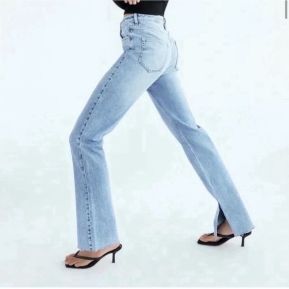 Zara 100% cotton straight cut jeans with cutout - Picture 1 of 16